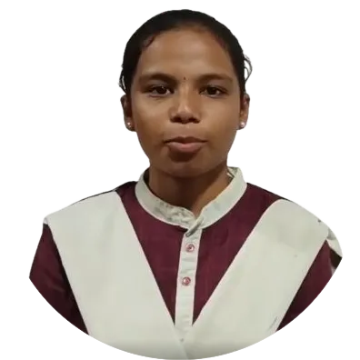 Portrait of Jyothi sharing their experience with Aakar Social Ventures